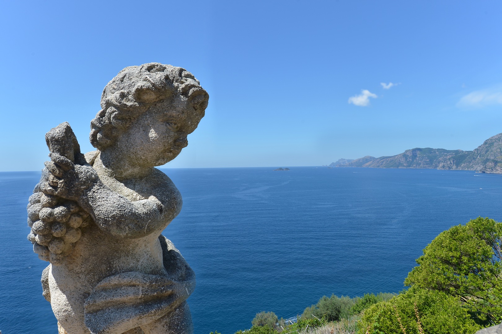 SEASIDE AND COASTAL PROPERTY FOR SALE